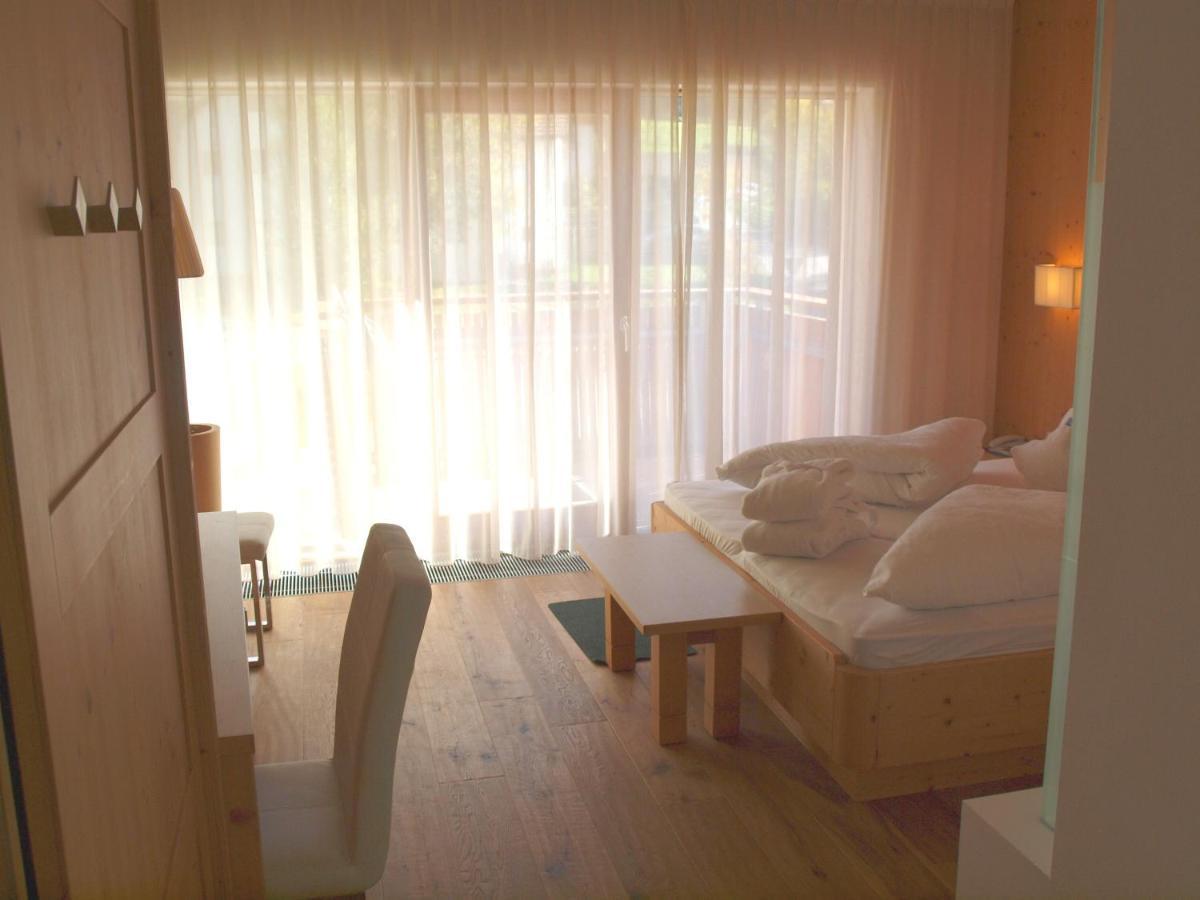 Hotel Rasen Rasùn di Sotto