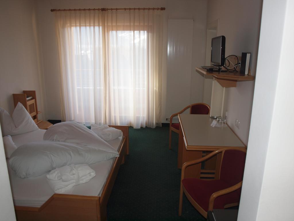 Rasen Hotel