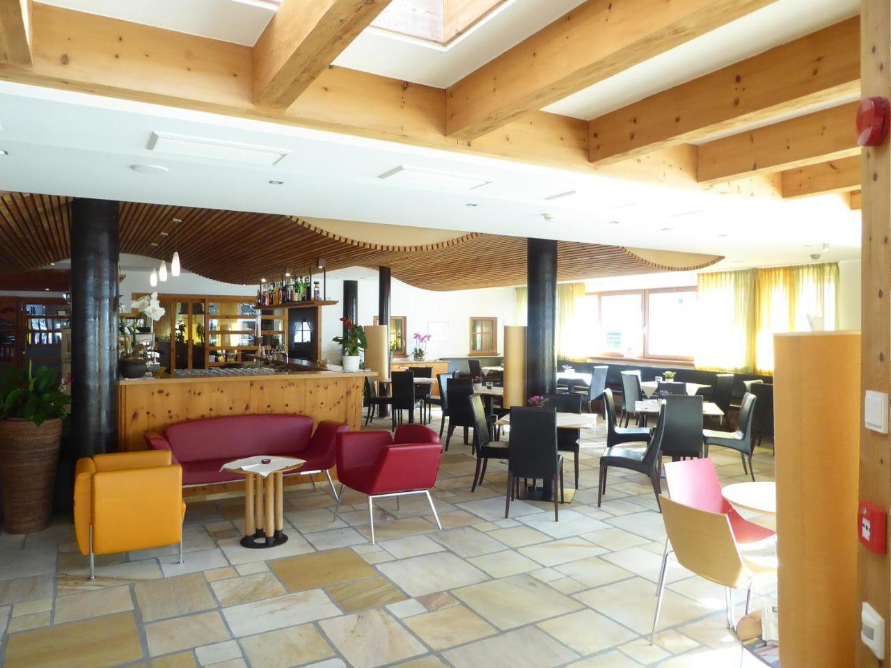 Rasen Hotel